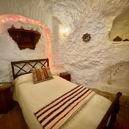Cueva Con Vistas A La Alhambra Apartment กรานาดา ภายนอก รูปภาพ